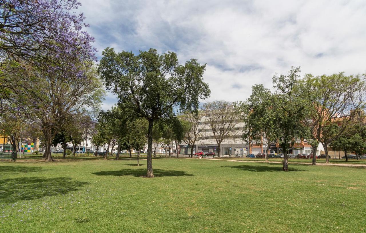 Azvalia - Edificio Parque Lägenhet El Puerto de Santa María Exteriör bild